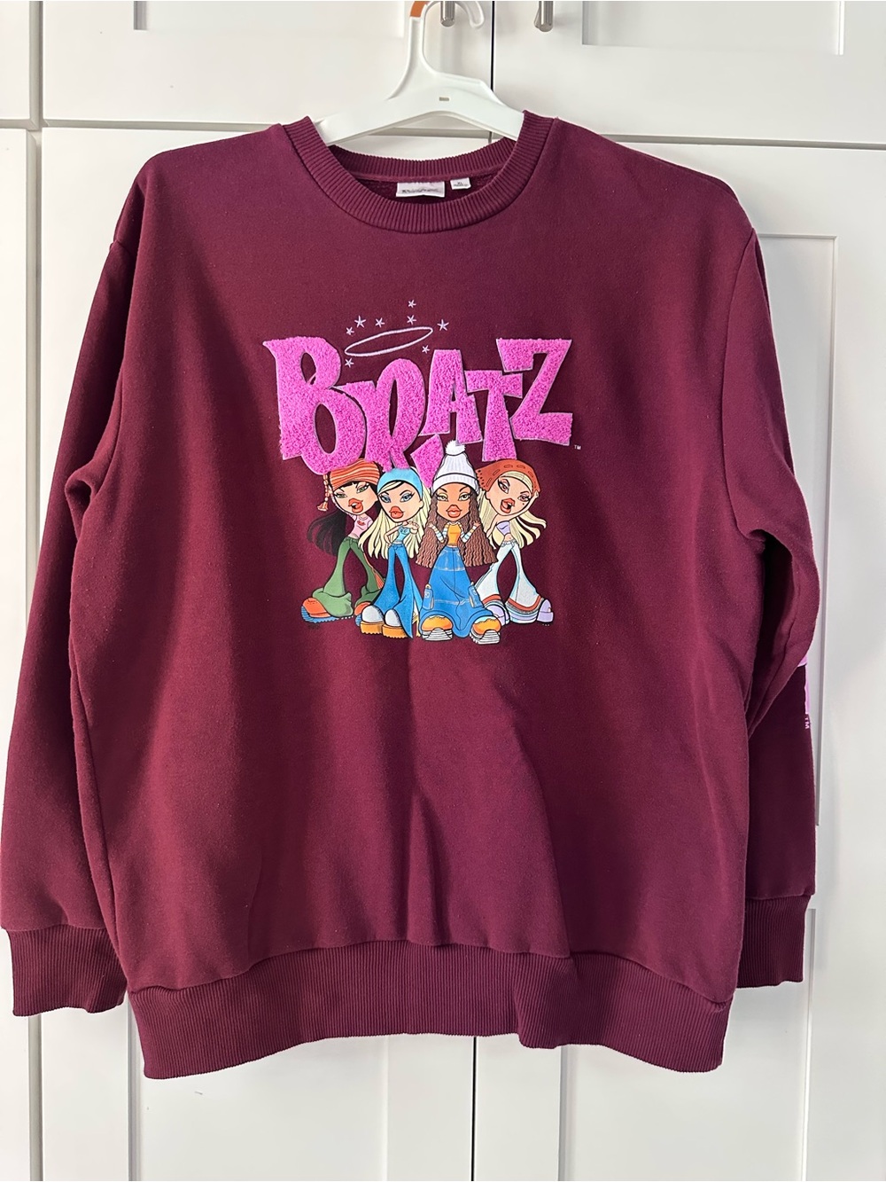 Bratz Graphic Crewneck Sweatshirt - Burgundy